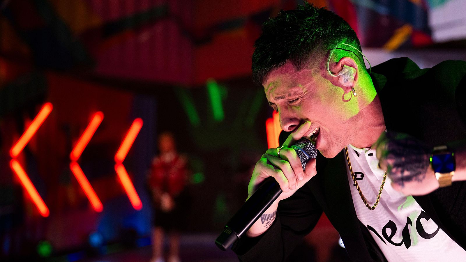 Mario Los Códigos canta "Si piensas en mí" | FEAT - Feat | Ver