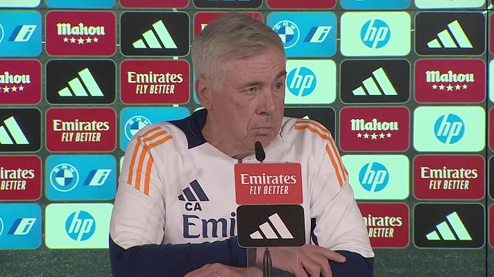 Fútbol - Carlo Ancelotti: "El Barça lo está haciendo muy bien, pero afortunadamente nadie me quita el sueño"