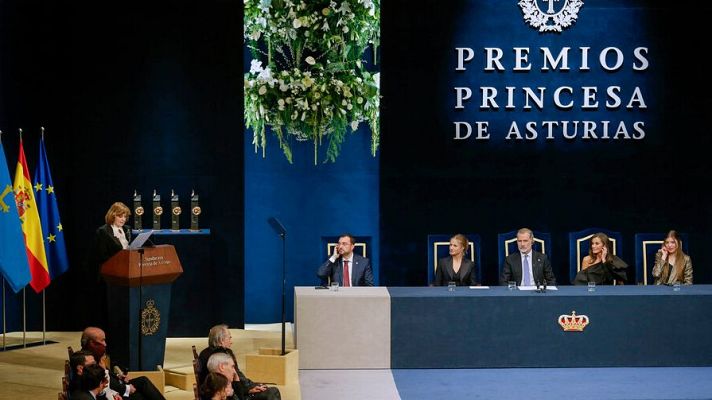 Telediario en lengua de signos - Telediario - 21 horas - 25/10/24 - Lengua de signos