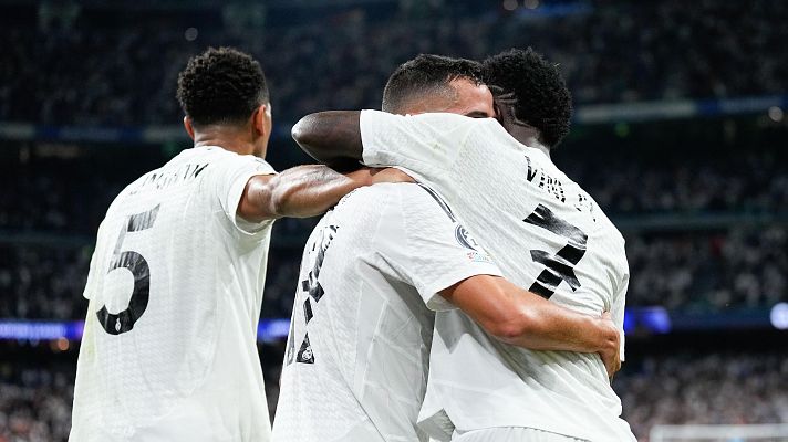 Telediario Fin de Semana - El Real Madrid busca igualar el récord en La Liga de 43 partidos seguidos invicto