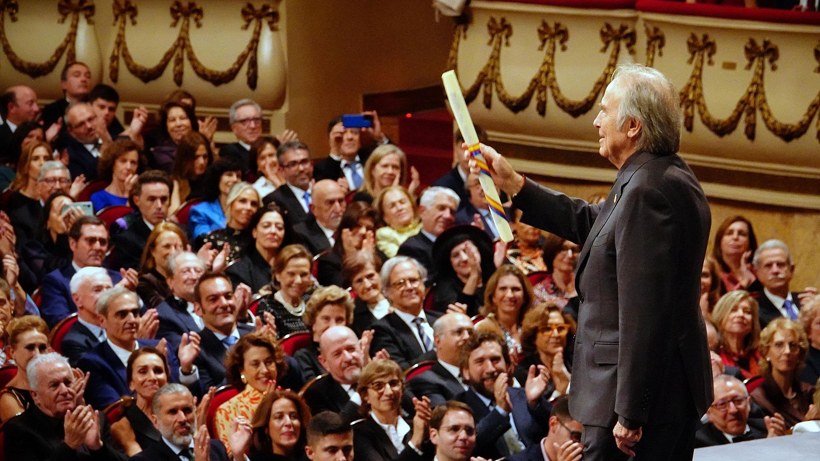 Informe Semanal - La fiesta de Serrat | Ver