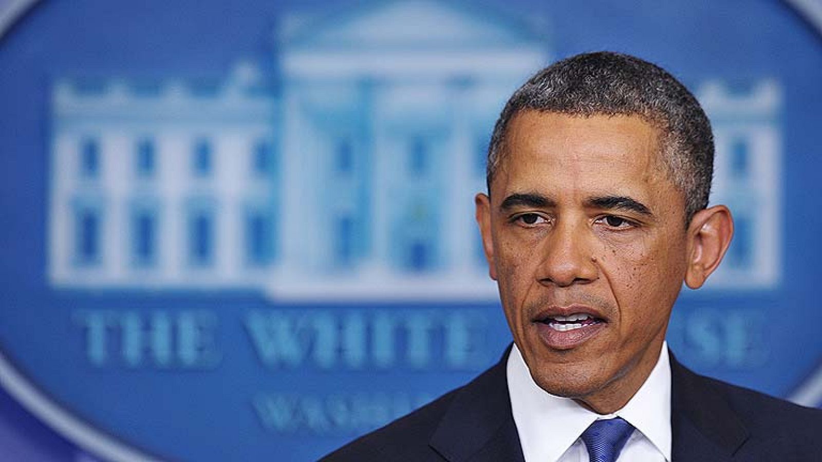 Obama anuncia un principio de acuerdo para evitar 'in extremis' el 'abismo fiscal' - Informativo 24h | Ver