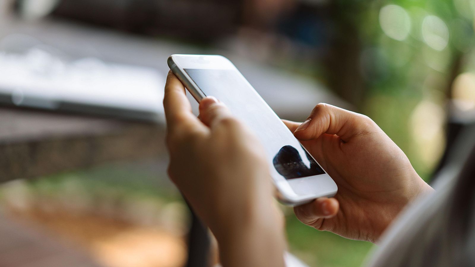 Las ciberestafas, el delito que más aumenta en España | Ver