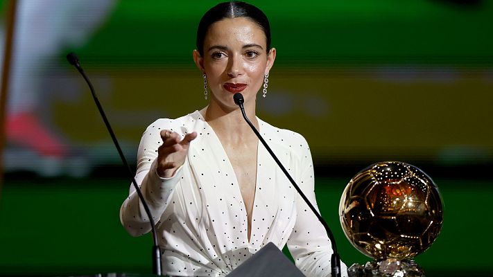 Fútbol - Aitana tras su segundo Balón de Oro: "Tenemos que seguir luchando dentro y fuera del terreno de juego"