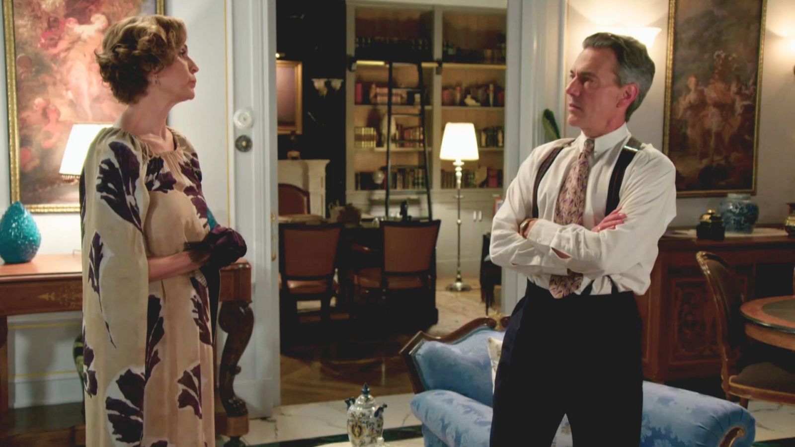 Emiliano le pide explicaciones a Maruja - Salón de té La Moderna | Ver