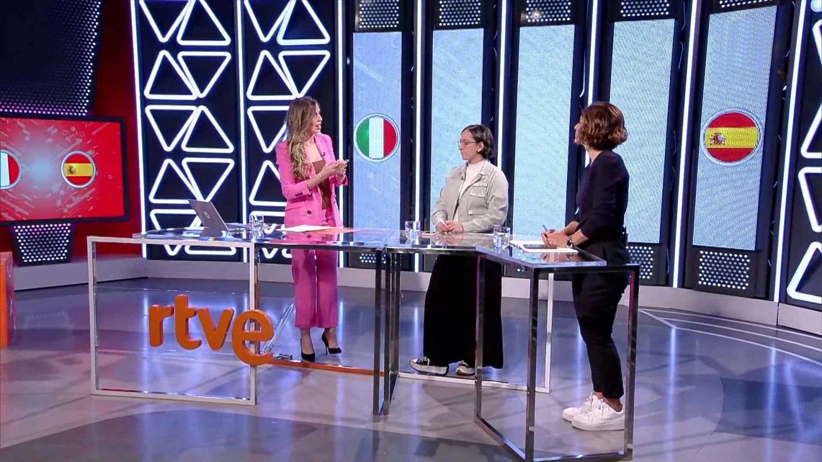 Fútbol - Programa Selecciones. Postpartido Italia - España - ver ahora