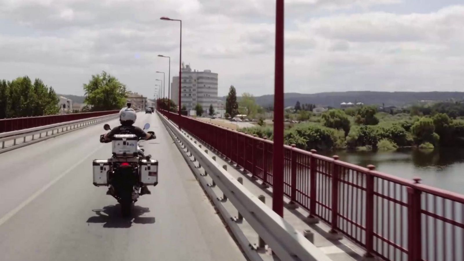 Diario de un nómada: Portugal Aventura Estrada 2 - Episodio 8 - ver ahora