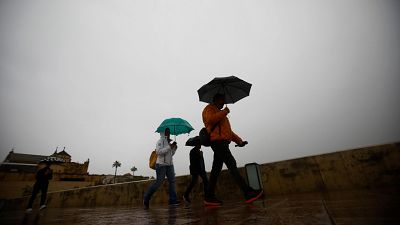 La DANA pone en alerta a Aragn y Catalua, mientras en Cdiz se activa el aviso rojo porfuerteslluvias