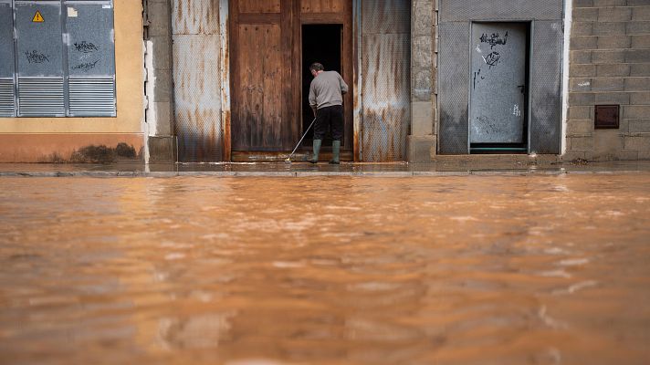 Telediario 1 - Ricardo, afectado por las inundaciones en Utiel: "Parecía que venía el fin del mundo"