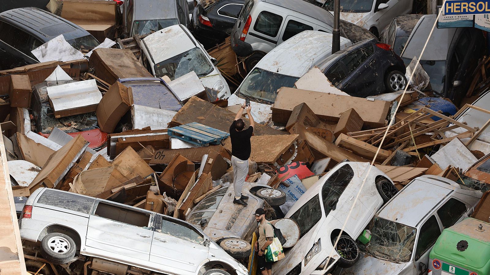 La DANA más grave del siglo en España deja más de 90 muertos | Ver