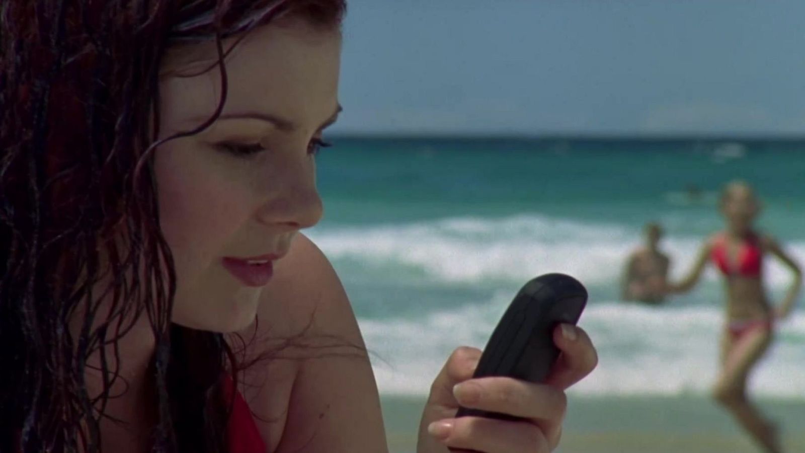 Metidas hasta el cuello - H2O | Ver