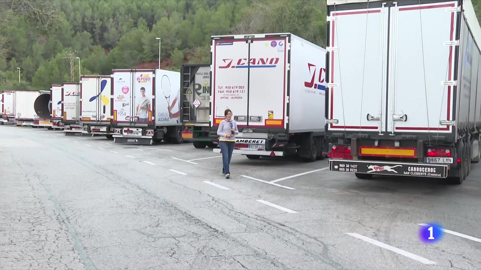 Els transportistes, amb dificultats per arribar a la Comunitat Valenciana - L'Informatiu | Veure