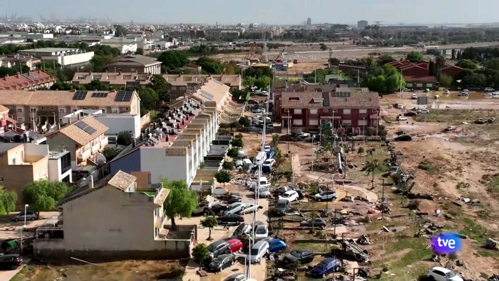 L'Informatiu de la Comunitat Valenciana 1 - 31/10/24 | Ver