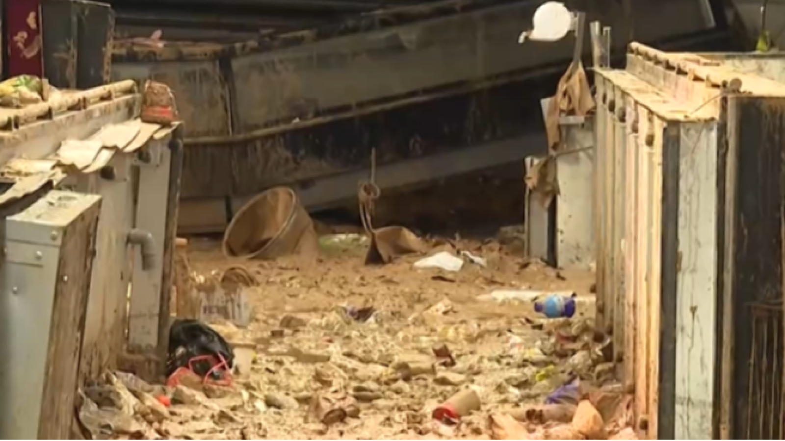 Las grandes empresas ayudan a los negocios afectados por la DANA | Ver