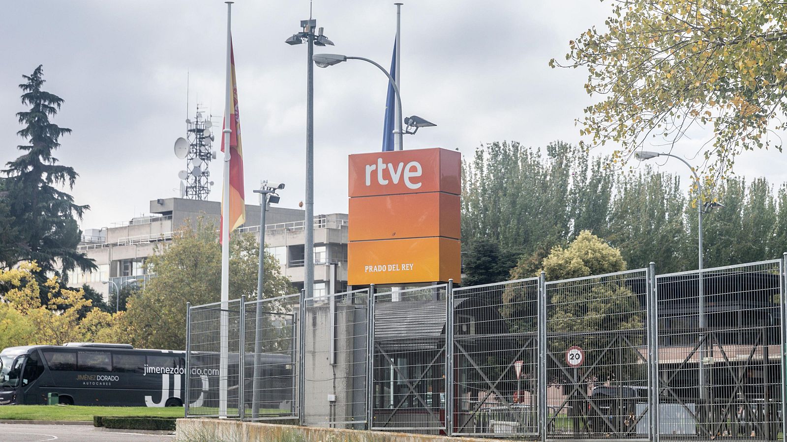 El examen para informador de RTVE se celebra este sábado | Ver