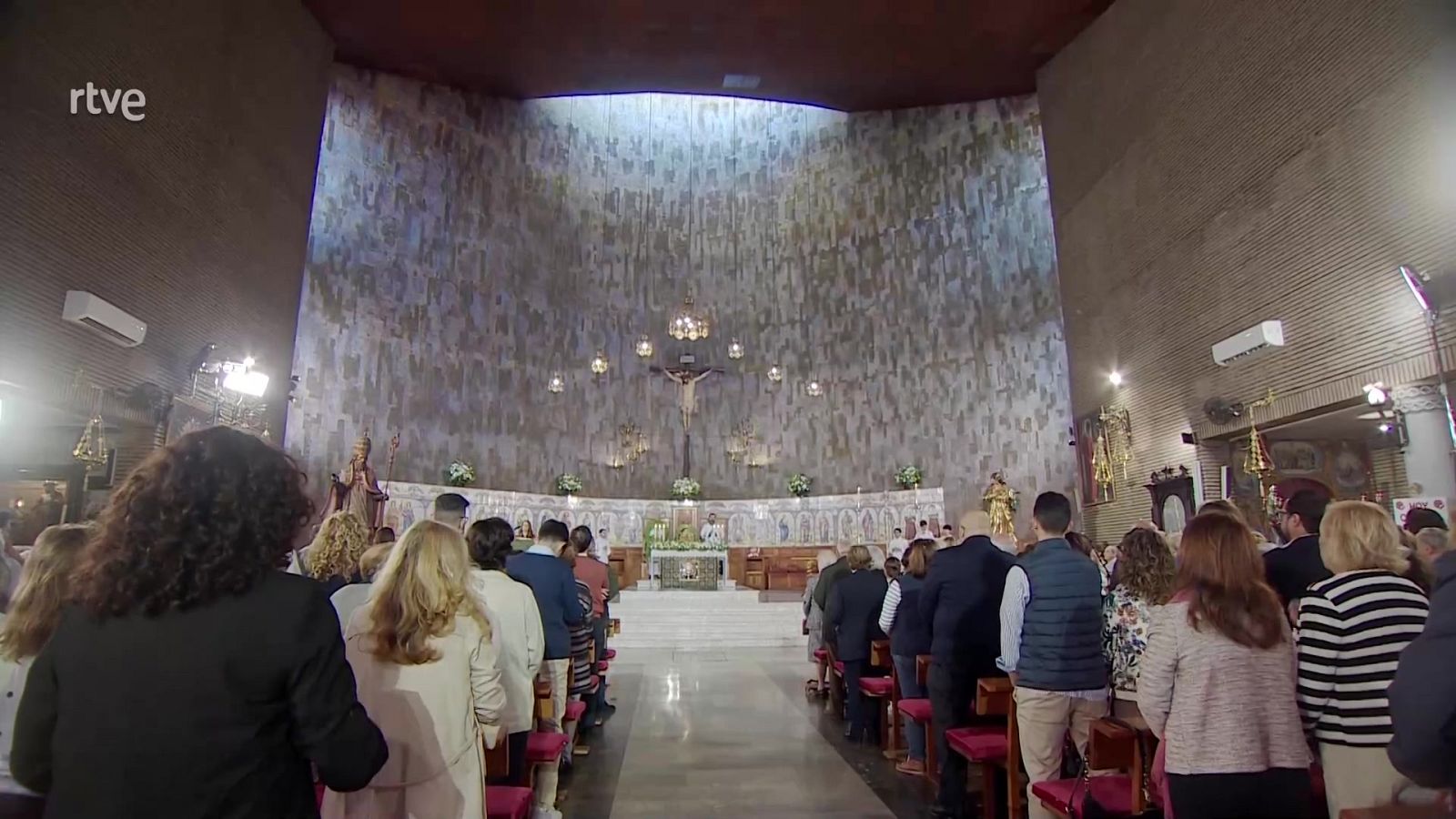 El Día del Señor - Parroquia Ntra. Sra. de las Flores, Sevilla - ver ahora