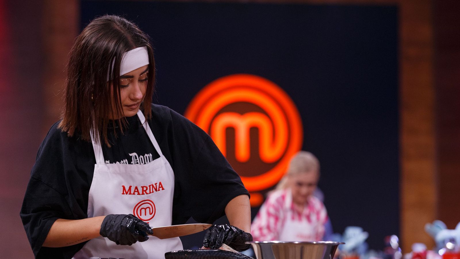 Marina Rivers recibe el aplauso de Jordi Cruz con este plato de caballa | Ver