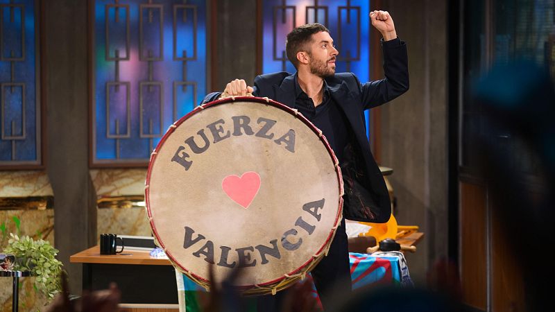 Broncano y La Revuelta apoyan a los afectados por la DANA 4/11/24 - La Revuelta | Ver