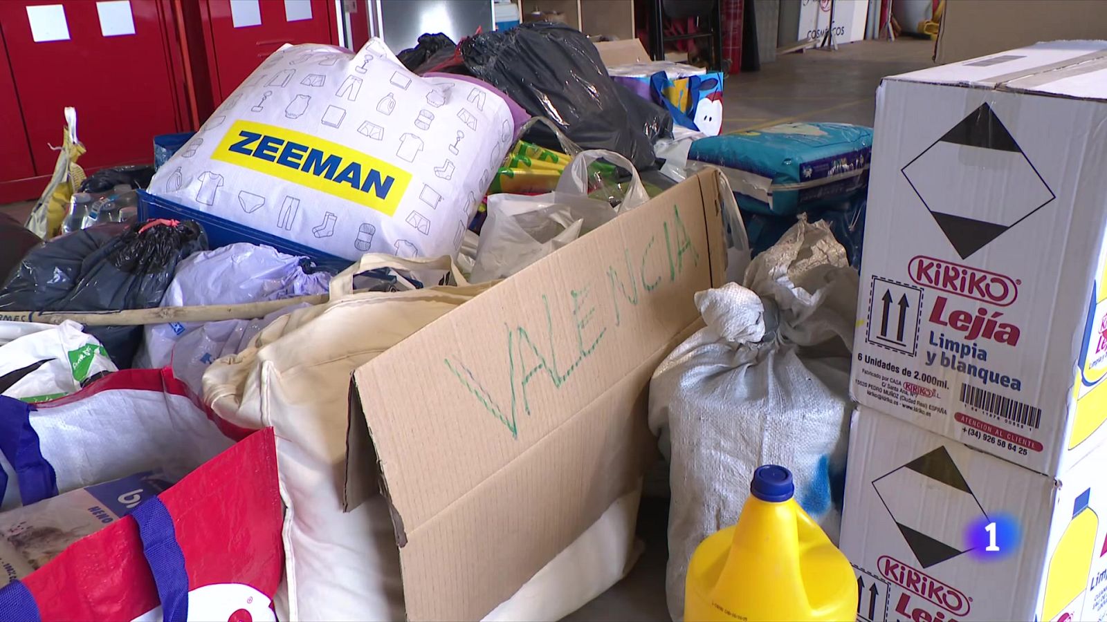 Els ajuntaments del Valles es coordinen per canalitzar la solidaritat amb València - L'Informatiu | Ver