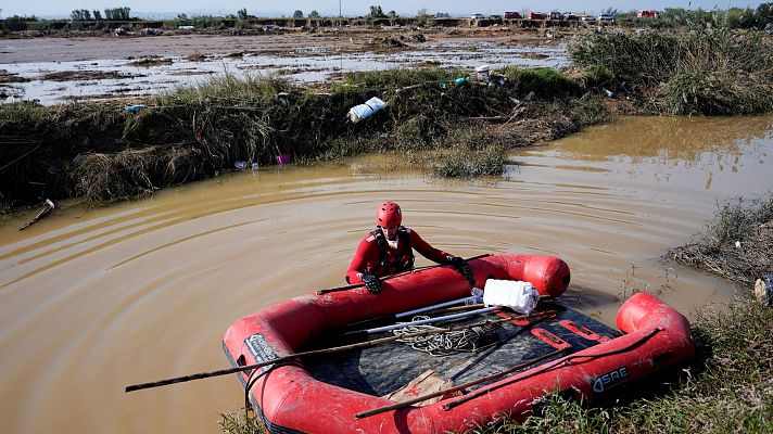 Telediario Fin de Semana - La búsqueda de víctimas de la DANA se intensifica en la Albufera de Valencia