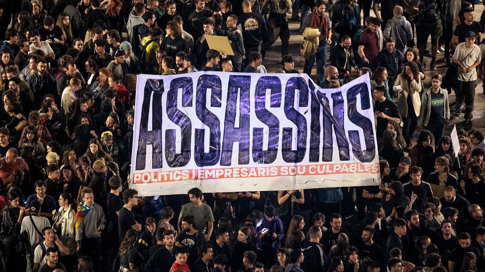 Telediario matinal en cuatro minutos - 10/11/2024 - Telediario Matinal | Ver