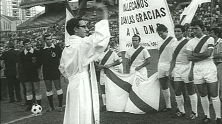 Conexión vintage - Inauguración del nuevo estadio de Vallecas en 1976