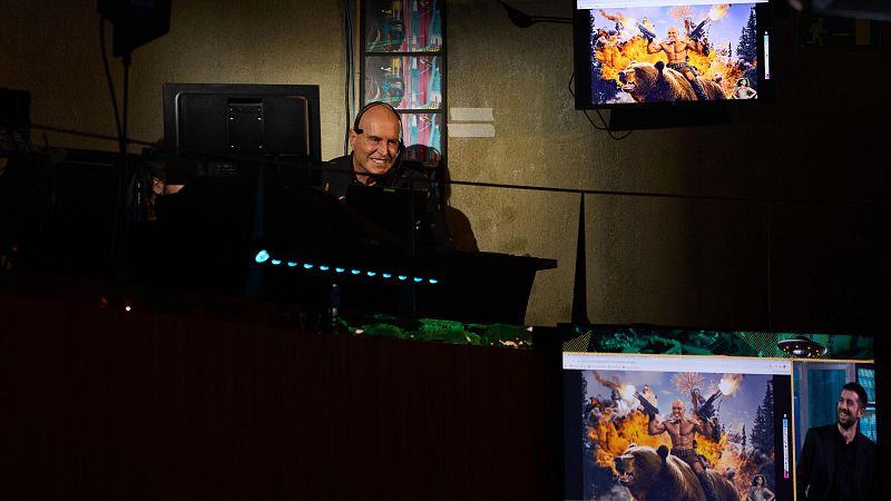 La Revuelta | Kiko Matamoros reclama derechos de imagen 11/11/24 - La Revuelta | Ver