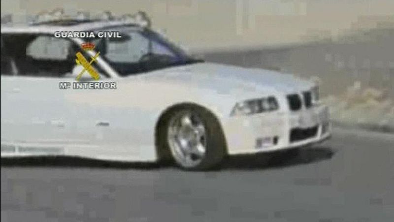 Un detenido y ocho imputados por grabar vídeos de conducción temeraria | Ver