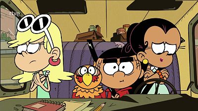 Una casa de locos - Desfilando lo más lejos posible - Clan RTVE.es - Una casa de locos | Ver