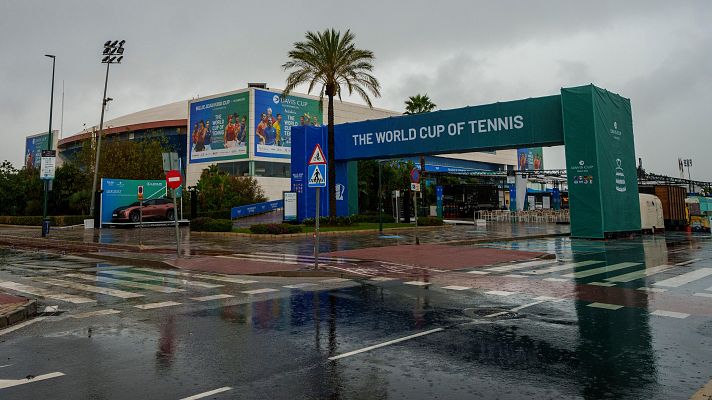 Telediario 1 - Aplazada al viernes la jornada inaugural de la Copa Billie Jean King por la DANA en Málaga