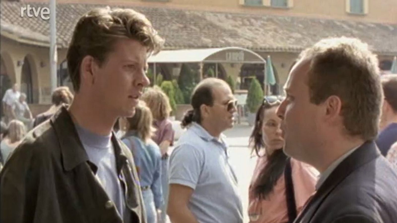 Delantero - Siempre habrá una Inglaterra - Delantero | Ver