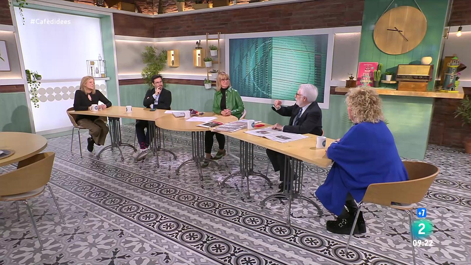 100 anys de ràdio: ho celebrem amb Pepa Fernández i Sílvia Tarragona - Cafè d'idees | Veure