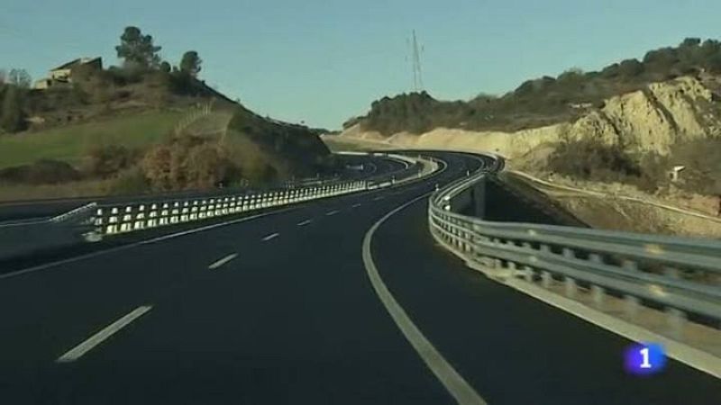 L'informatiu - Ja s'hi pot circular. L'eix transversal, desdoblat