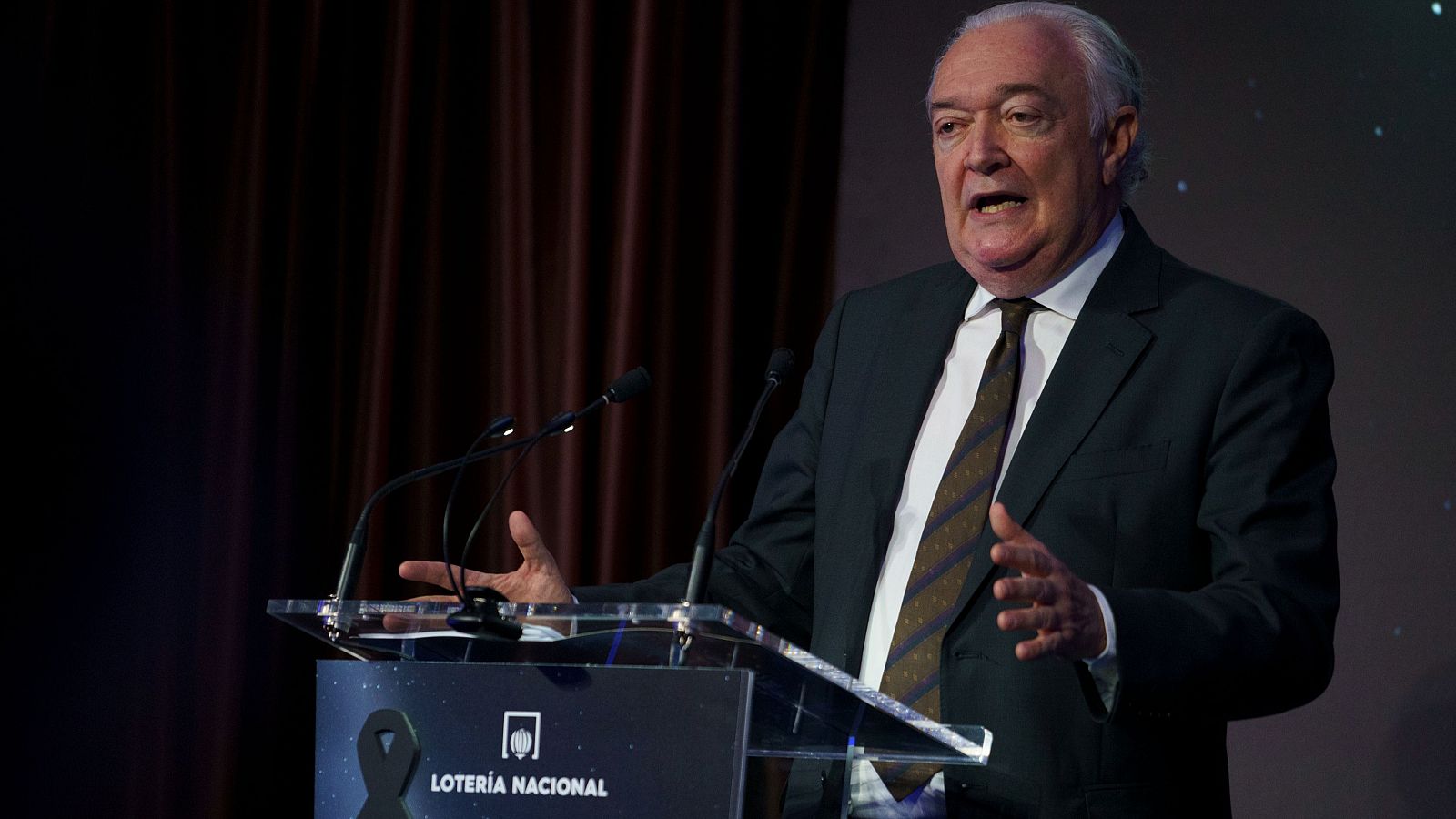 La Lotería de Navidad 2024 estrena su anuncio y los décimos se agotan - Informativo 24h | Ver