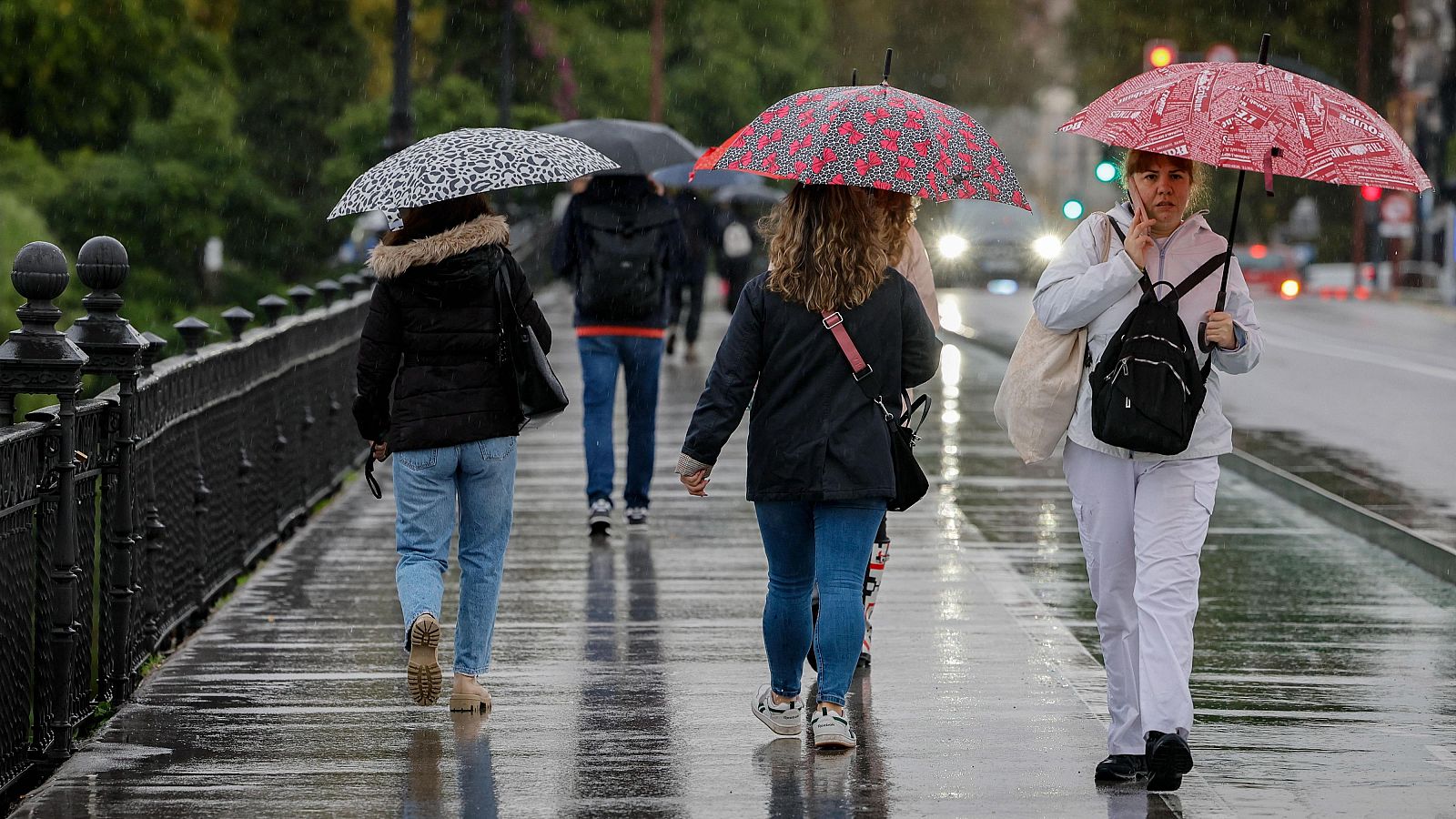 Precipitaciones en el oeste y suroeste peninsular y Canarias - El tiempo | Ver