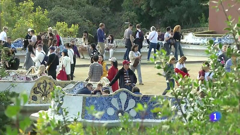 Park Güell: 40 anys com a Patrimoni de la Humanitat - L'Informatiu | Veure
