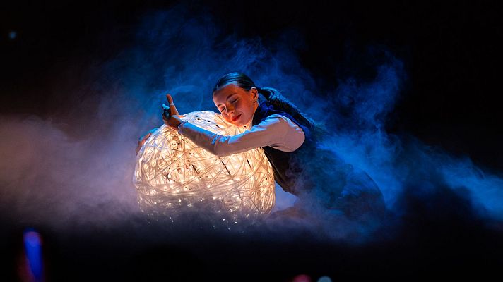  - Así ha sido el show 'Time to bloom' (Interval act)