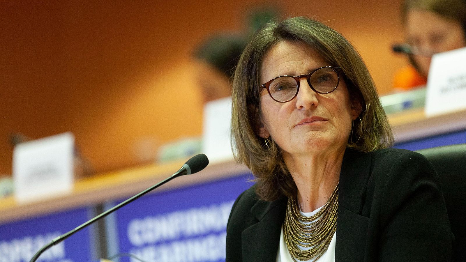 El bloqueo del PP a Ribera congela la elección de siete nuevos comisarios | Ver