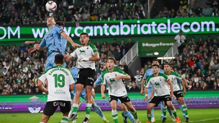 Resúmenes de LaLiga - Racing Santander - Burgos: resumen 15ª jornada | Segunda