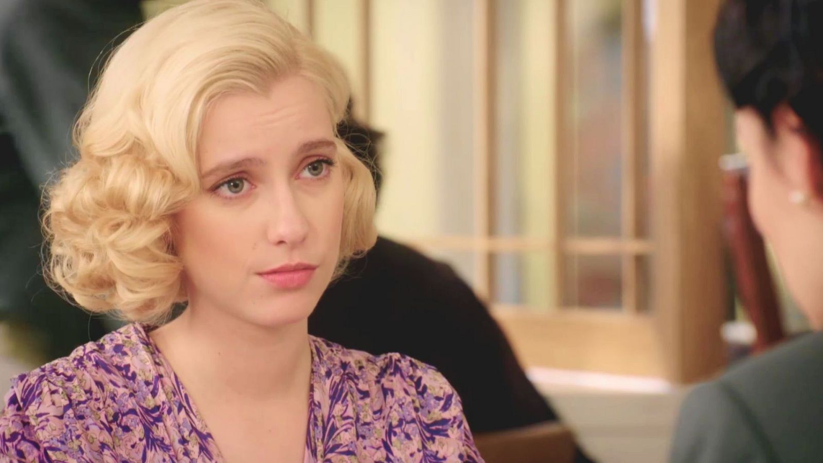 Teresa y Laurita hablan de Lázara y la herencia - Salón de té La Moderna | Ver