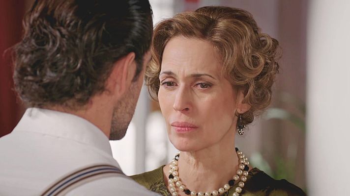 Salón de té La Moderna - Maruja y César se reencuentran tras la confesión de Maruja