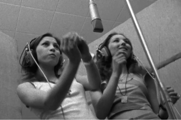 Telediario 1 - Se cumplen 50 años del primer álbum de Las Grecas: 'Gipsy rock'