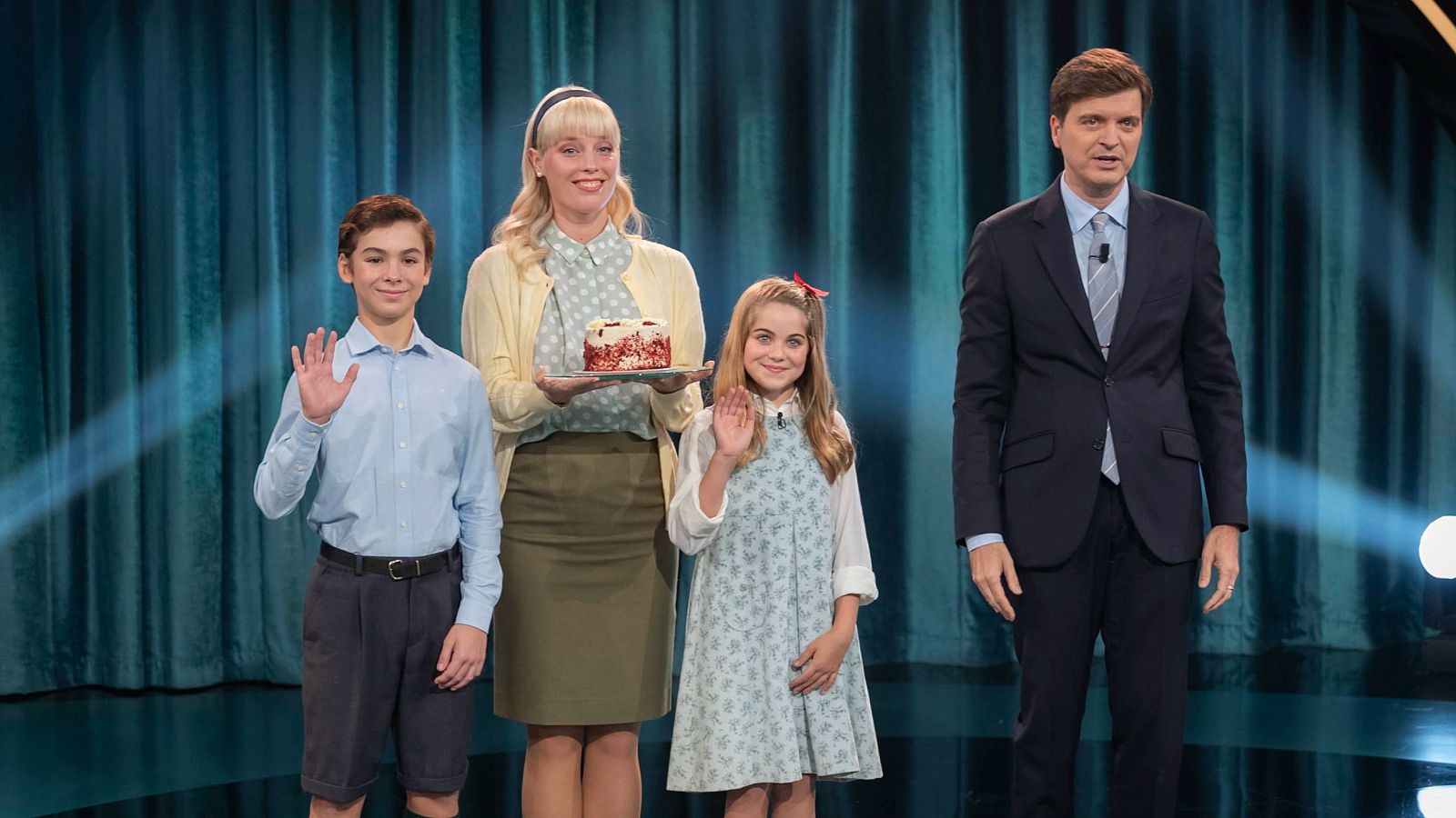 Marc Giró nos ha engañado a todos - Late Xou con Marc Giró | Ver