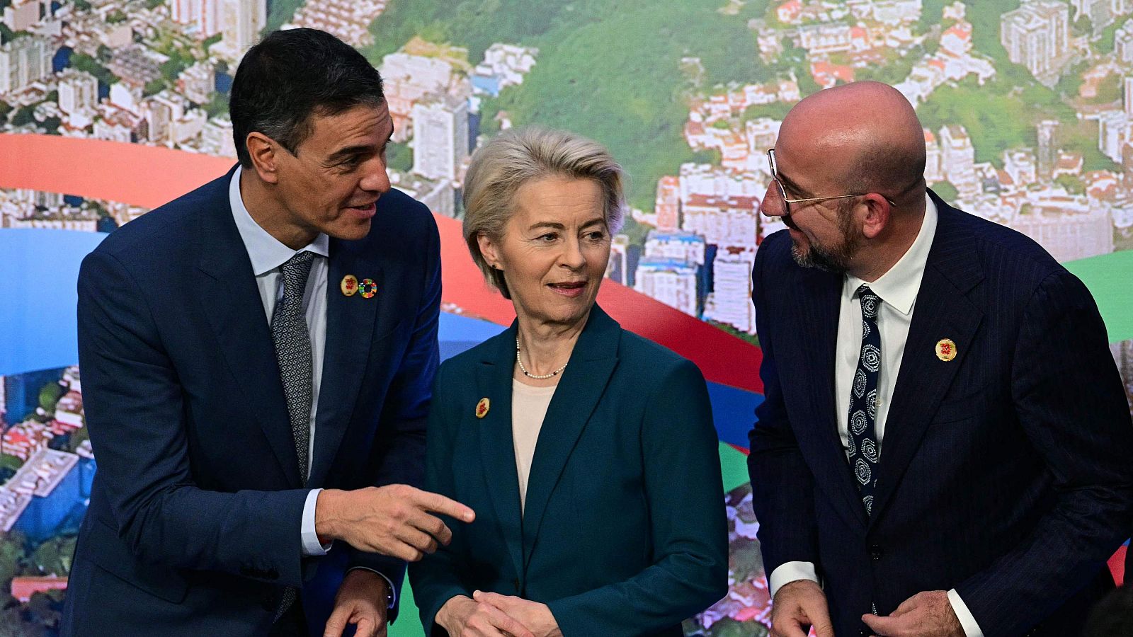 Sánchez pide a Feijóo que haga "política para adultos" y defiende a Ribera - La tarde en 24h | Ver