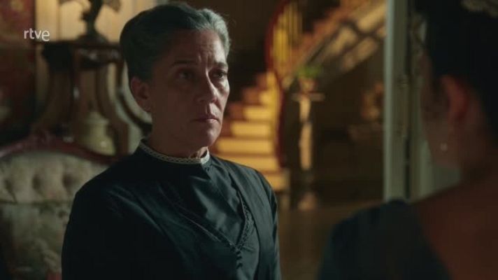 La promesa - La Promesa: Petra desvela su gran secreto a Martina