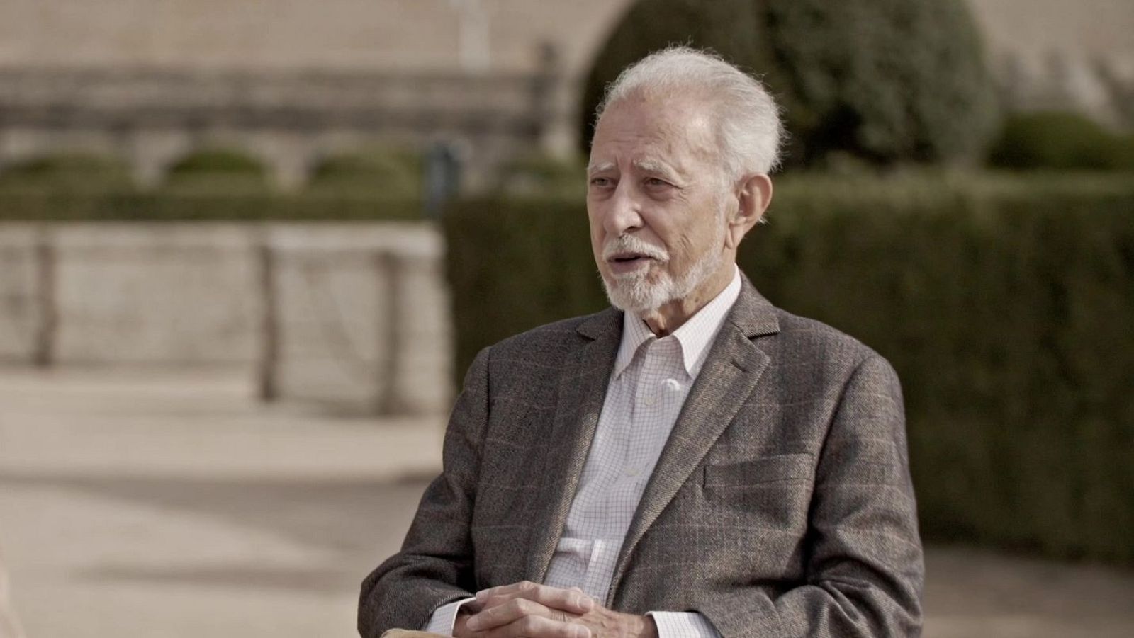 Entrevista a José María Merino - Un país para leerlo - Un país para leerlo | Ver