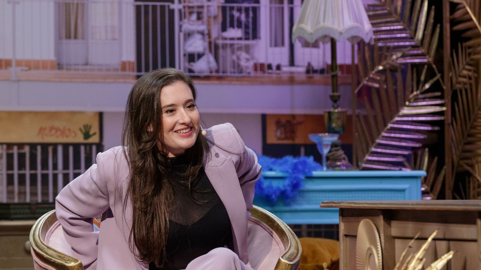 Victoria Martín estrena sección con un musical inigualable - Al cielo con ella | Ver