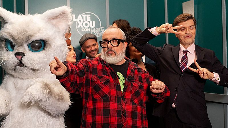 En el ascensor del Late Xou con Álex de la Iglesia - VER AHORA - Late Xou con Marc Giró | Ver