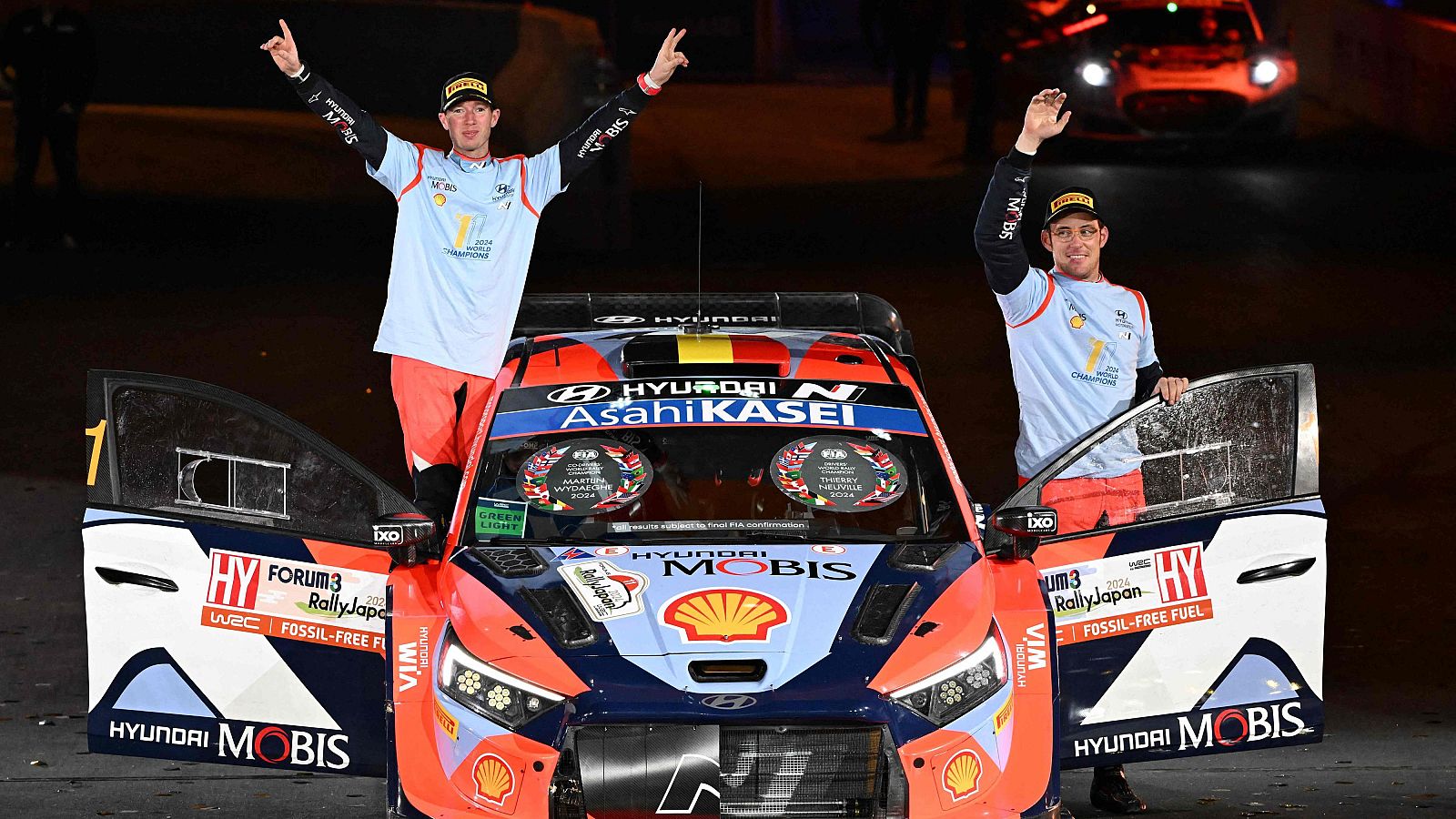 Mundial de Rallyes | Thierry Neuville, campeón del mundo del WRC - Telediario Fin de Semana | Ver