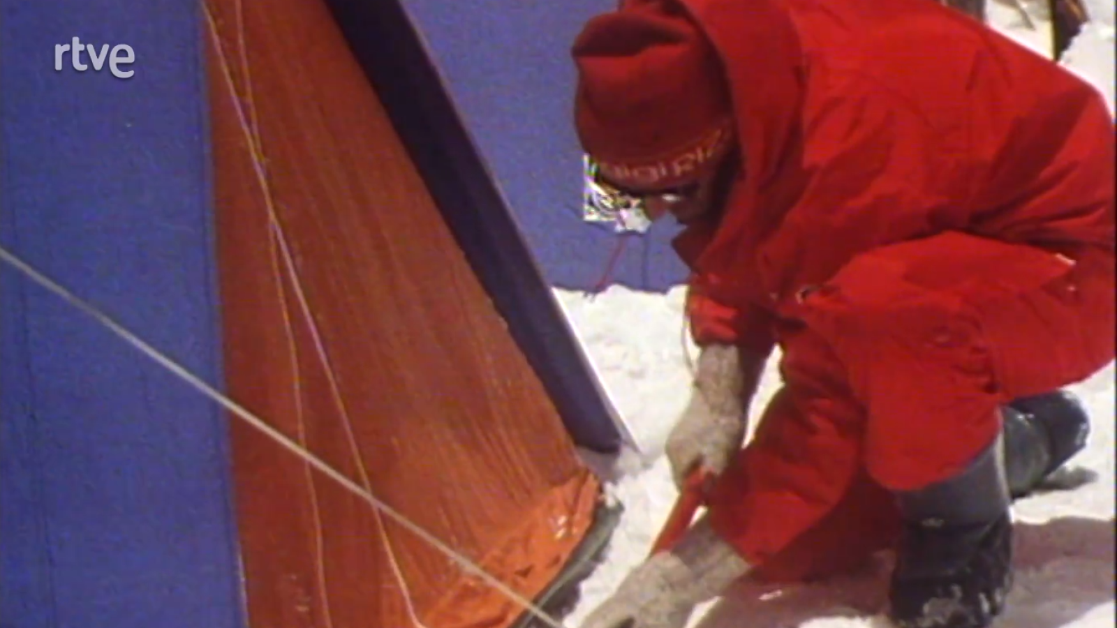 K2. La gran montaña (Parte 2) - Al filo de lo imposible | Ver